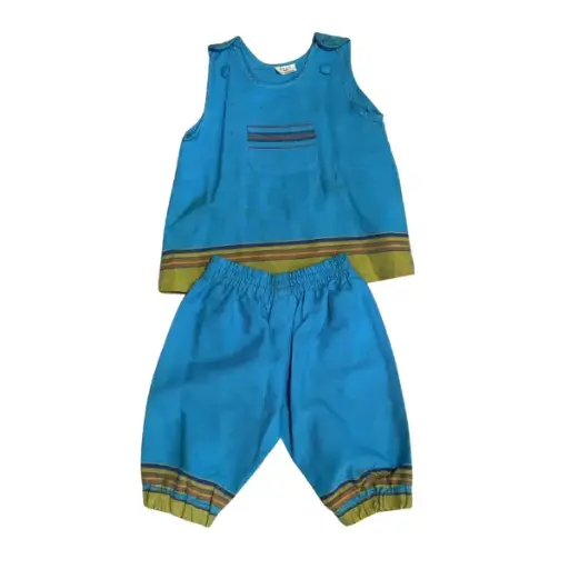 Tourist Baby 1 Attire